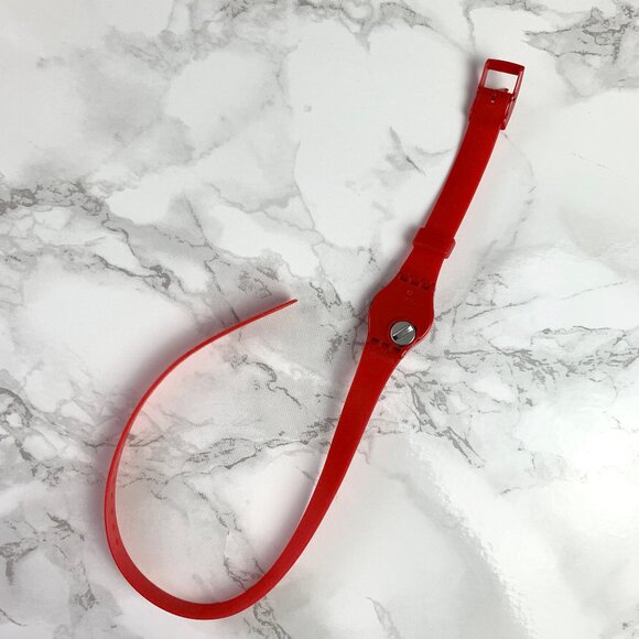 SWATCH Small Watch - Double Wrap Silicone Strap - Red - Picture 8 of 8